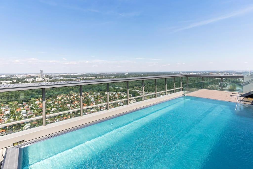 Design Apartment With Amazing View Over Wien Exterior foto